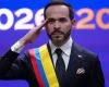 Abelardo de la Espriella asume la presidencia de Colombia en Cali