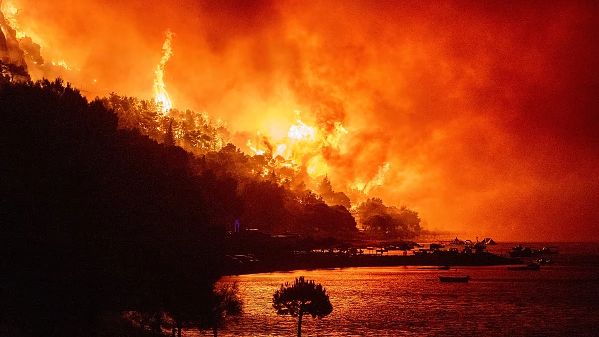 Alertas por incendios forestales en Europa con miles de evacuados