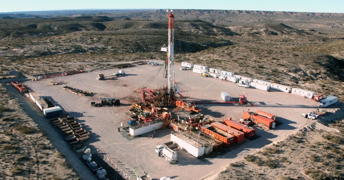 Argentina alcanza récord histórico en producción petrolera gracias a Vaca Muerta