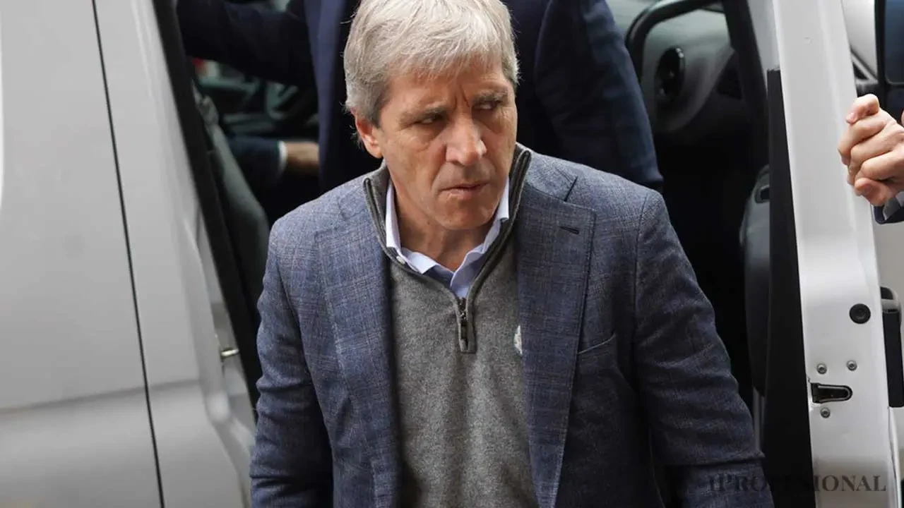 Caputo anuncia inversiones por u$s50.000 millones y critica al kirchnerismo