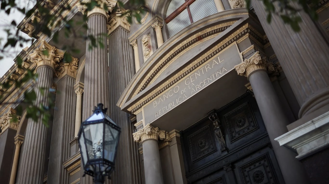 El Gobierno defiende la reforma del Banco Central y señala un grave deterioro patrimonial