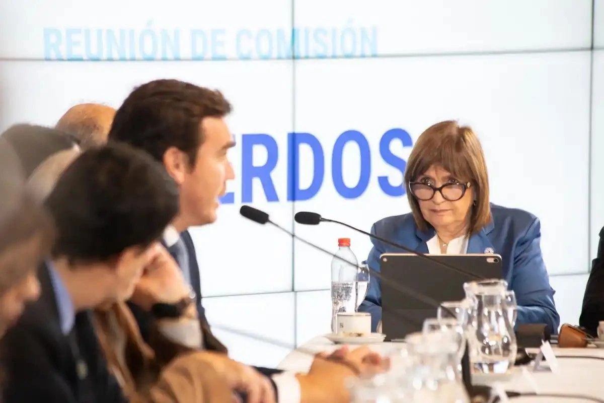 El Gobierno revisa la ley de tierras para asegurar apoyo en el Senado
