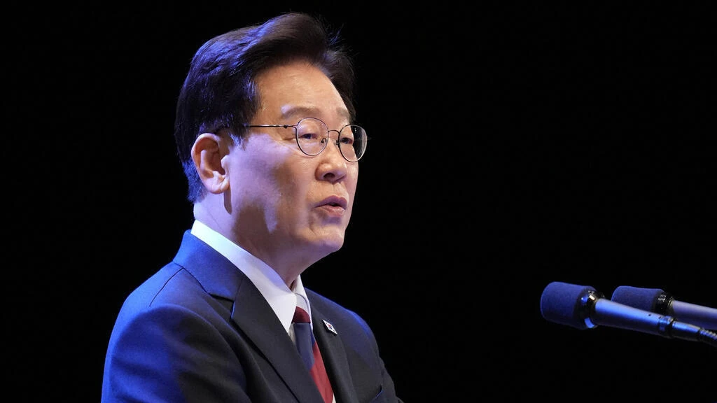 El presidente de Corea del Sur propone diálogos para finalizar la guerra coreana
