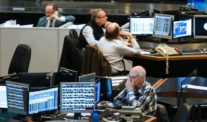 El riesgo país alcanza 463 puntos y afecta el mercado de acciones en Argentina