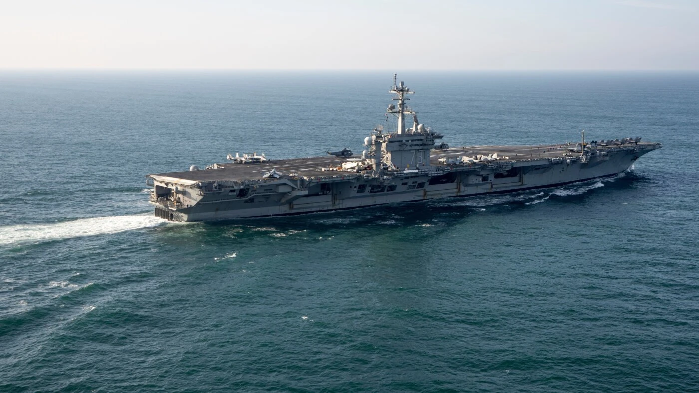 El USS George Washington se dirige al Medio Oriente ante problemas de salud mental en el Lincoln