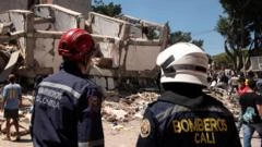 Fallecen al menos 132 personas tras un potente terremoto en Colombia