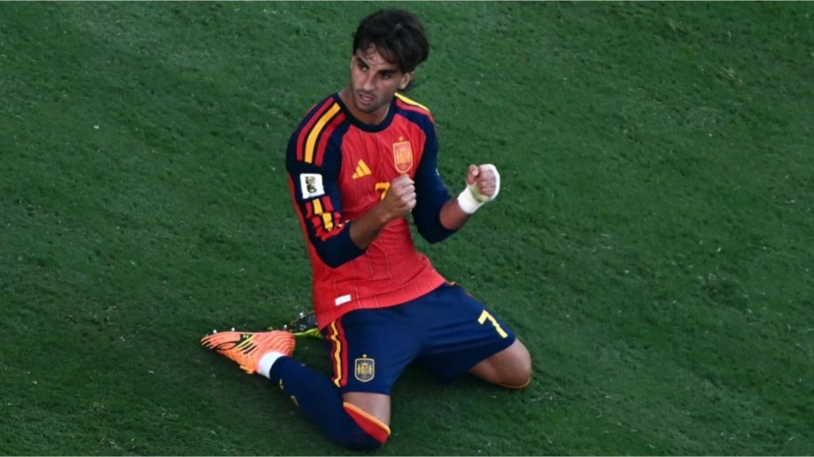 Ferran Torres se une al PSG tras su destacada actuación en el Mundial