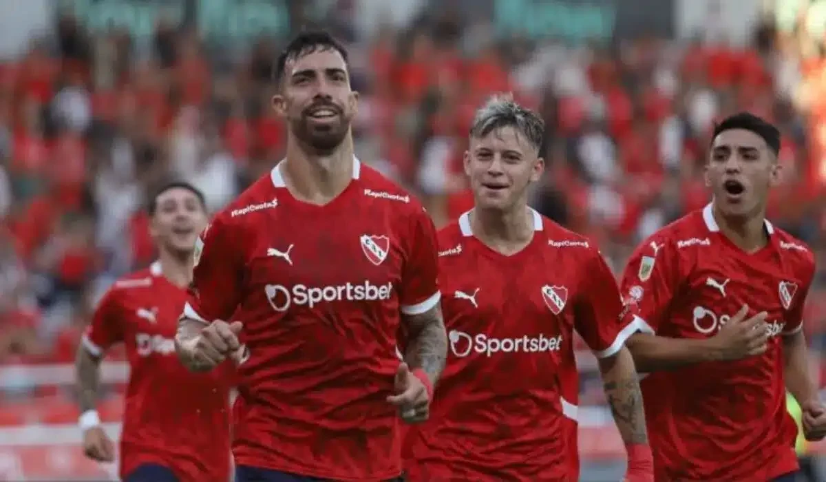 Independiente y Atlético Tucumán se enfrentan en octavos de final de la Copa Argentina