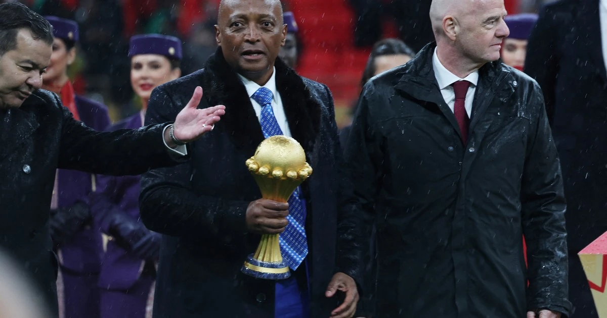 La CAF expresa su apoyo a Infantino en medio de tensiones con UEFA