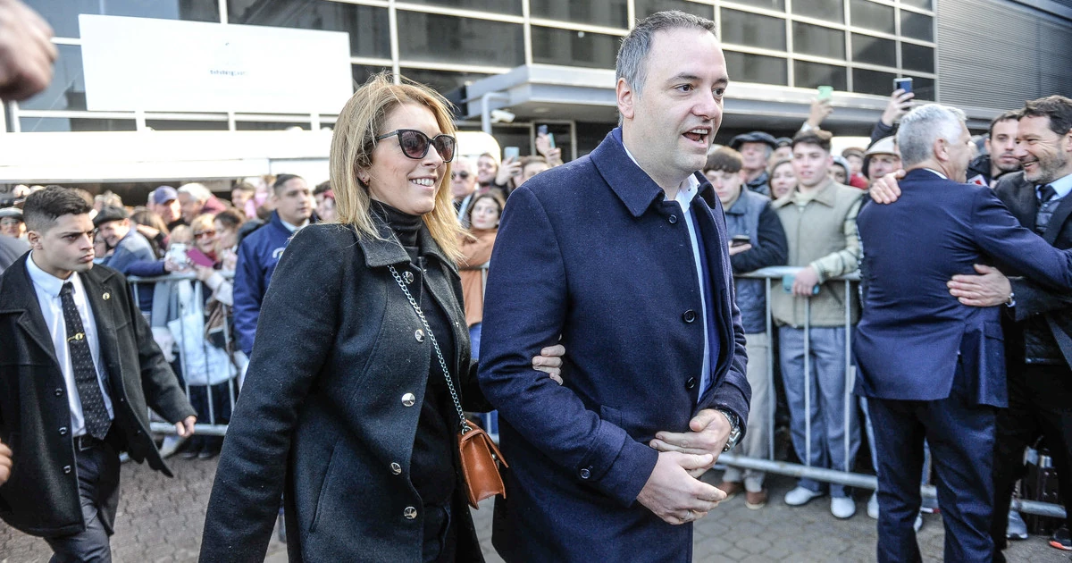 La justicia investiga el aumento de gastos de Adorni y su esposa: de $1,8 millones a $133 millones