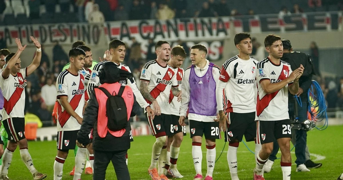 River Plate cae ante Rosario Central: puntajes de la decepcionante actuación