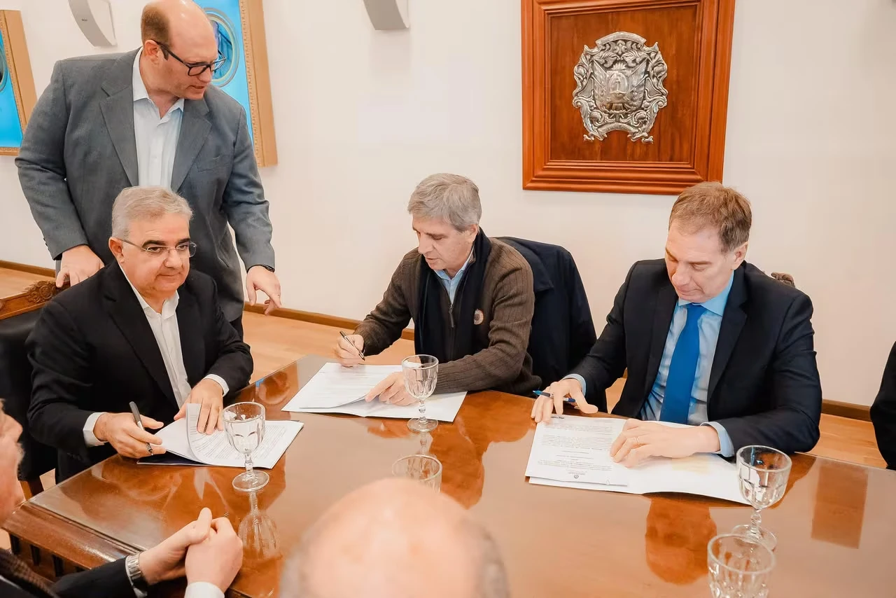 Santilli y Caputo inauguran obras energéticas en Catamarca
