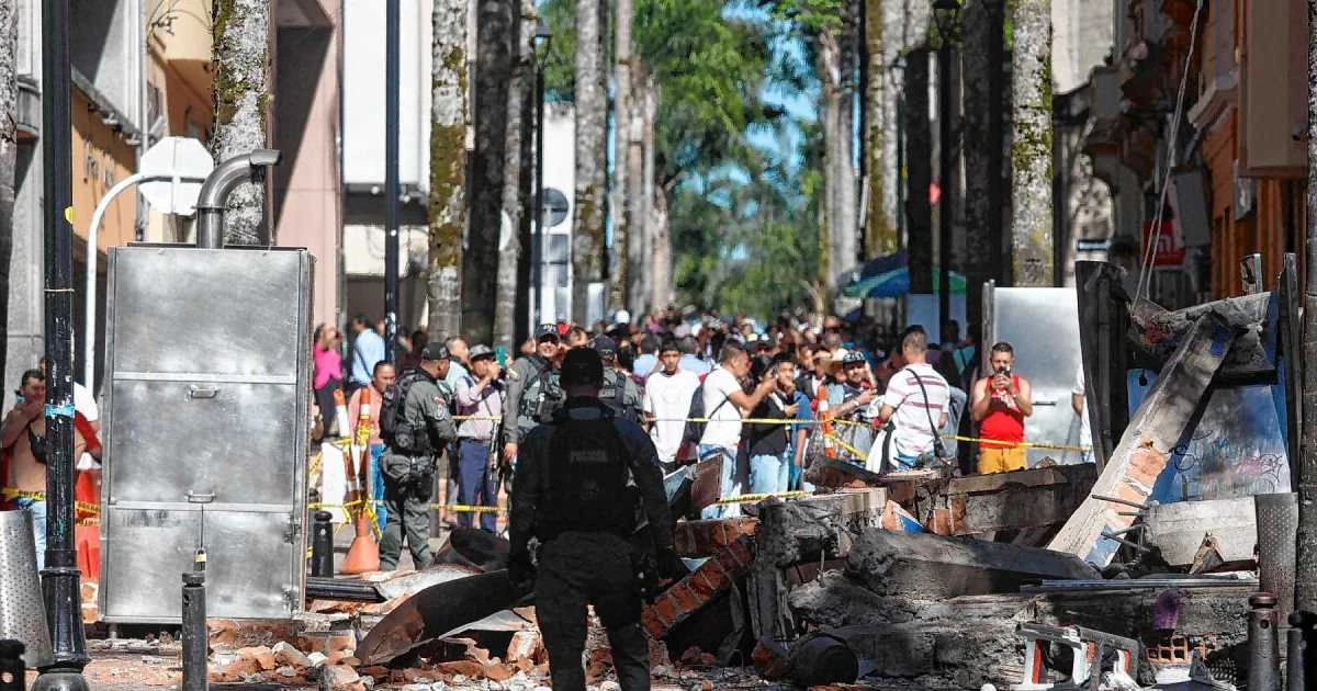 Terremoto de 7.4 en Colombia deja al menos 132 muertos y más de 500 heridos