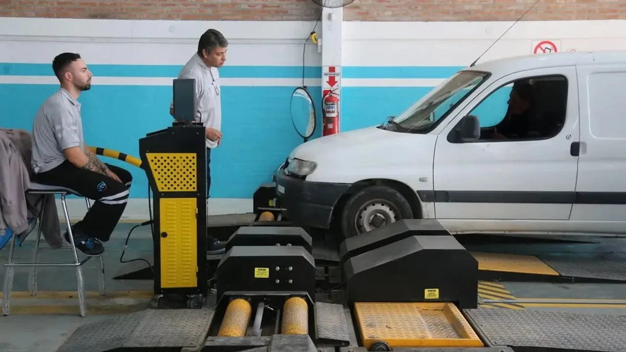 Vehículos que deben realizar la VTV en agosto de 2026 según el Ministerio de Transporte