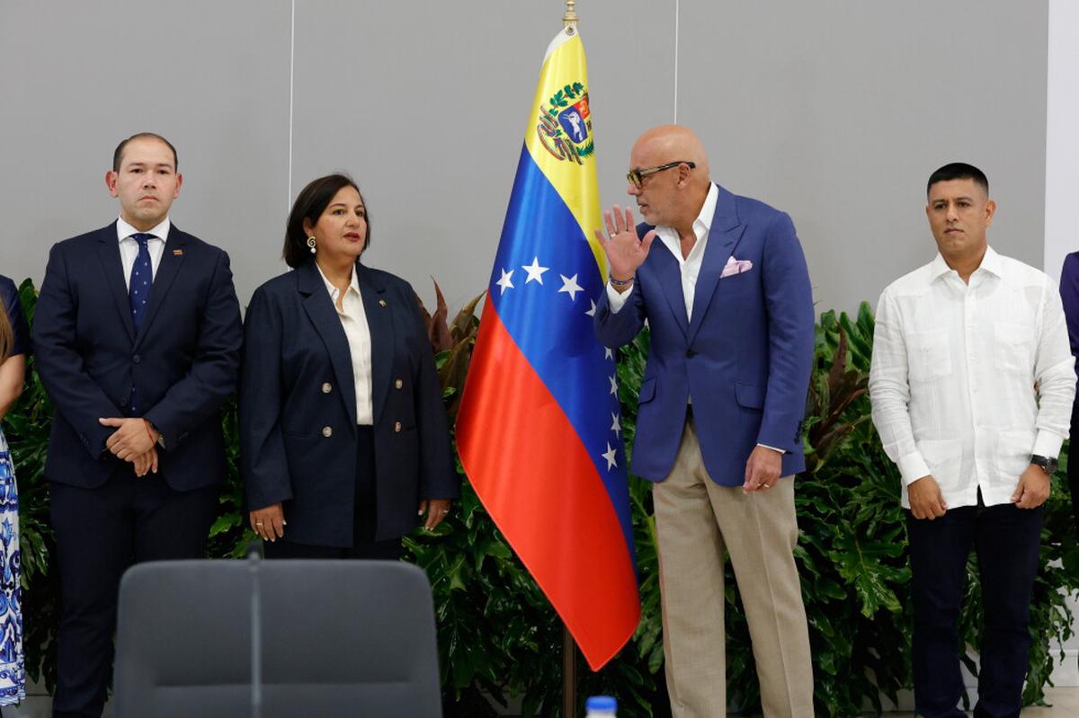Gobierno y oposición de Venezuela acuerdan renovar el Tribunal Supremo y recuperar el oro en Londres